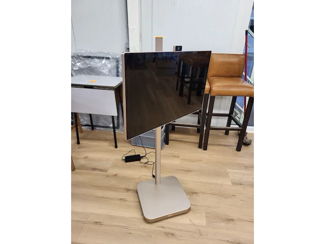 Verrijdbare smart monitor acer - afbeelding 6 van  8