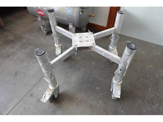 Verrijdbare spuitmachine maltech - afbeelding 5 van  13