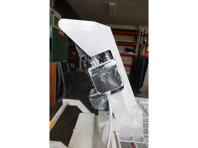 Verrijdbare spuitmachine maltech - afbeelding 10 van  13