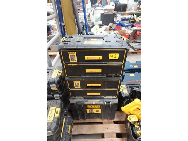Verrijdbare stapelbare werkkoffer dewalt - afbeelding 5 van  12