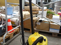 Verrijdbare stofzuiger karcher