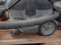 Verrijdbare stofzuiger karcher - afbeelding 1 van  4