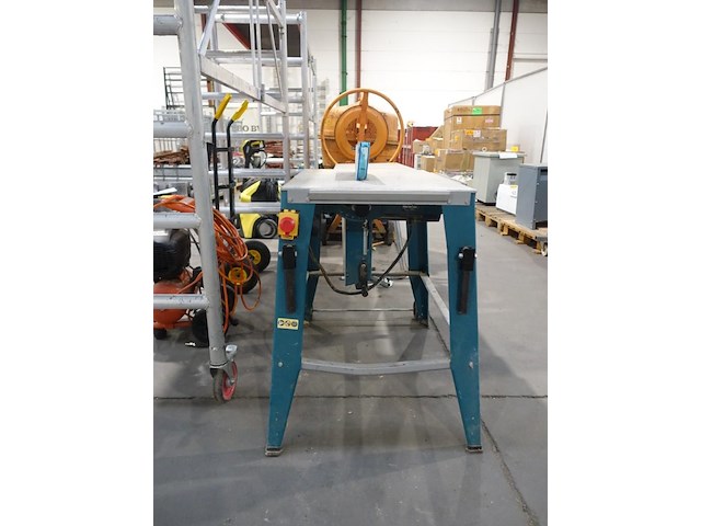 Verrijdbare tafelzaagmachine makita - afbeelding 3 van  5