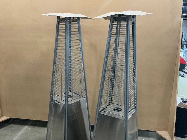 Verrijdbare terrasverwarming (2x) - afbeelding 1 van  4