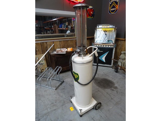 Verrijdbare tweetakt benzinepomp bp - afbeelding 2 van  6