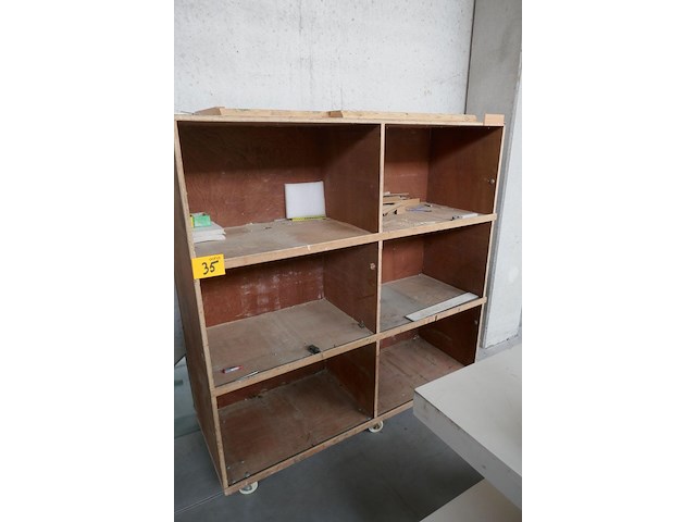 Verrijdbare vakkenkast - afbeelding 1 van  3