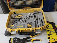Verrijdbare werkkoffer vv divers gereedschap stanley - afbeelding 2 van  3