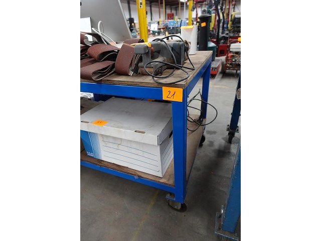 Verrijdbare werktafel (+-80x200, 80 hoog) - afbeelding 4 van  4