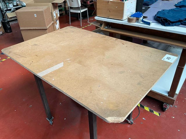 Verrijdbare werktafel (14x) - afbeelding 2 van  7