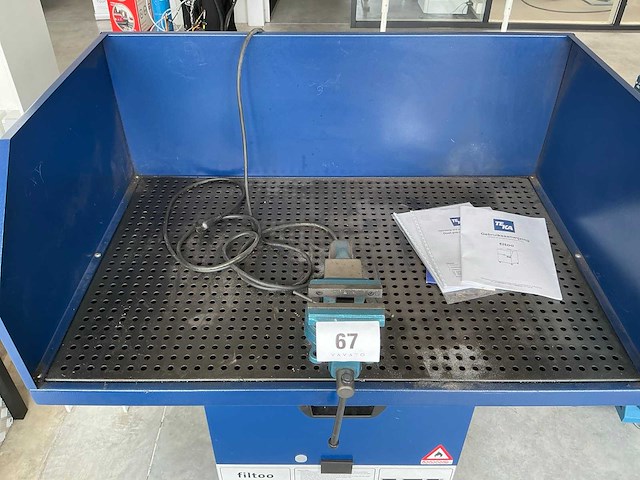 Verrijdbare werktafel met afzuigsysteem - afbeelding 2 van  6