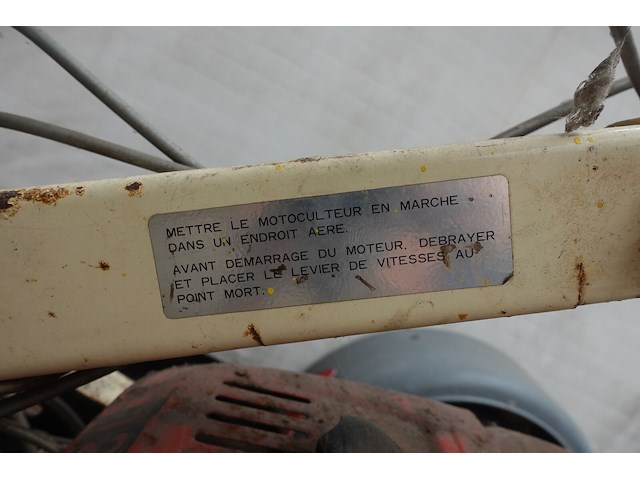 Verrijdbare werktuigmachine yanmar - afbeelding 4 van  9
