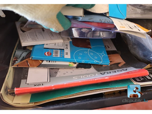Verscheidenheid aan hulpmiddelen - afbeelding 19 van  36
