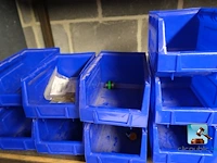 Verscheidenheid aan uitrusting - afbeelding 22 van  35