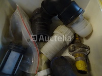 Verschillende aansluitingen in 5 geberit-containers - afbeelding 5 van  14