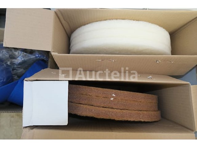 Verschillende accessoires en verbruiksartikelen voor draagbare apparaten - afbeelding 31 van  34