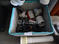 Verschillende bochten en sanitaire leidingen en afvoeren verschillende diameters - afbeelding 9 van  21