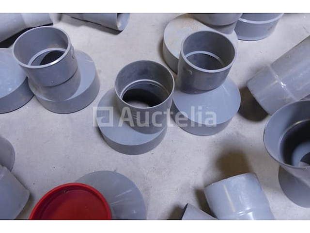 Verschillende pvc-fittingen en ellebogensets - afbeelding 4 van  12