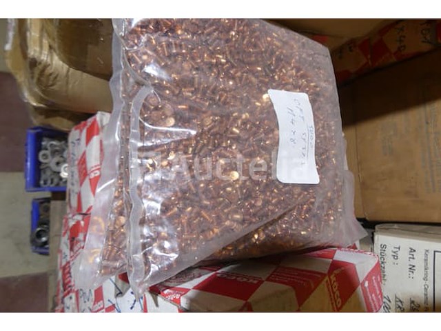 Verschillende soldeerstelsets - afbeelding 1 van  14