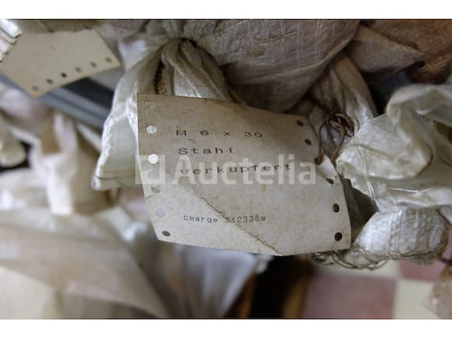 Verschillende soldeerstelsets - afbeelding 1 van  17