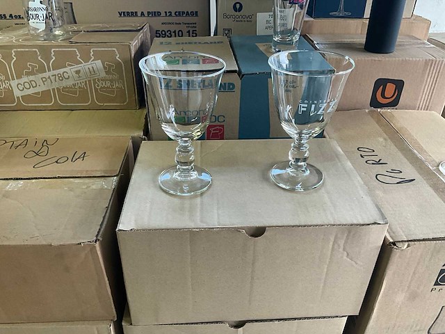 Verschillende sterke dranken glas (925x) - afbeelding 3 van  10