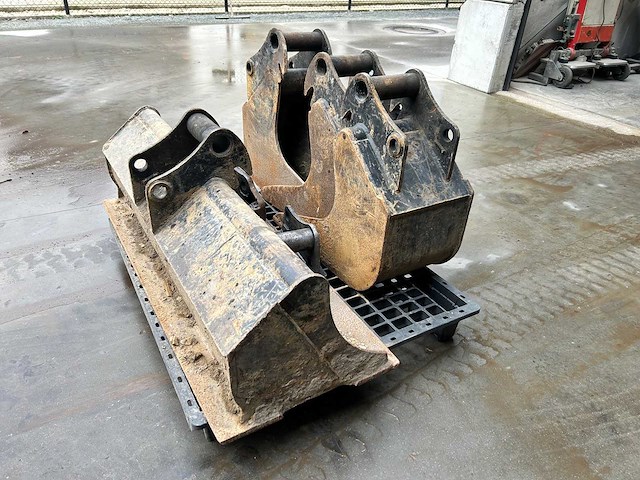 Verschillende vraagbaken en kopplaat met snelwissel - afbeelding 6 van  6