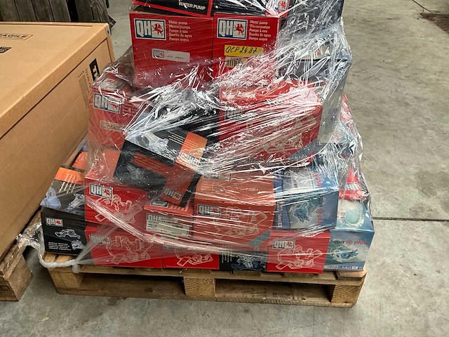 Verschillende waterpompen - afbeelding 5 van  7