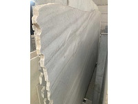 Verschillende witte marmers: pinta verde rose aurore, ... - afbeelding 3 van  9