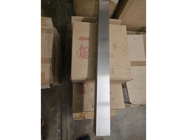 Vershillende onderdelen bistrotafel - afbeelding 4 van  8