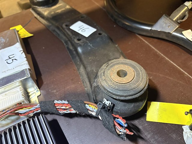 Versnellingsbak steun - afbeelding 2 van  2