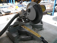 Verstekzaag dewalt + stofzuiger kranzle - afbeelding 5 van  10