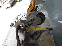 Verstekzaag dewalt + stofzuiger kranzle - afbeelding 6 van  10