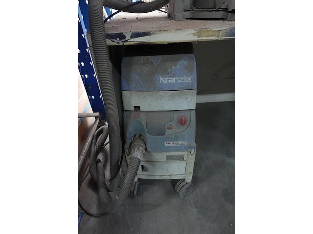 Verstekzaag dewalt + stofzuiger kranzle - afbeelding 7 van  10