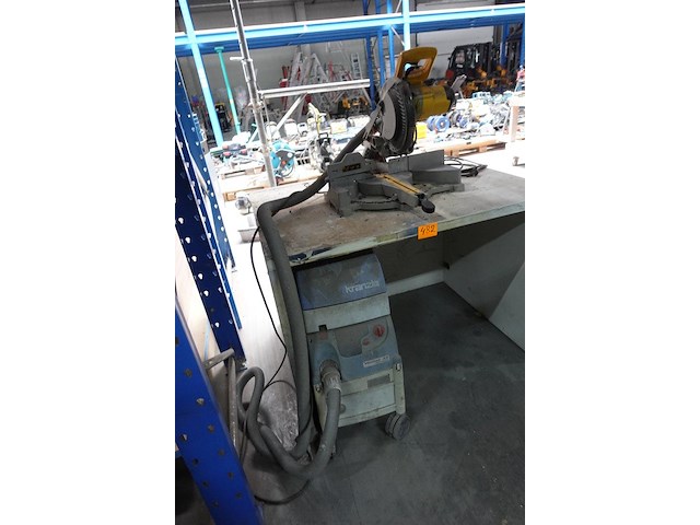 Verstekzaag dewalt + stofzuiger kranzle - afbeelding 8 van  10