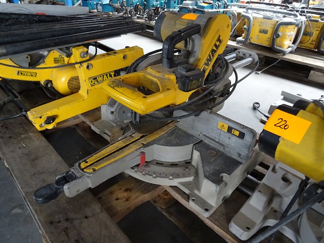 Verstekzaag dewalt - afbeelding 5 van  5