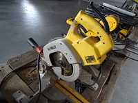 Verstekzaag dewalt - afbeelding 3 van  4