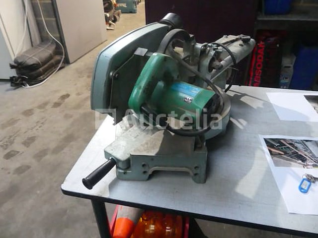 Verstekzaag hitachi c8fs - afbeelding 4 van  10