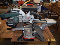 Verstekzaag metabo 220v - afbeelding 1 van  7
