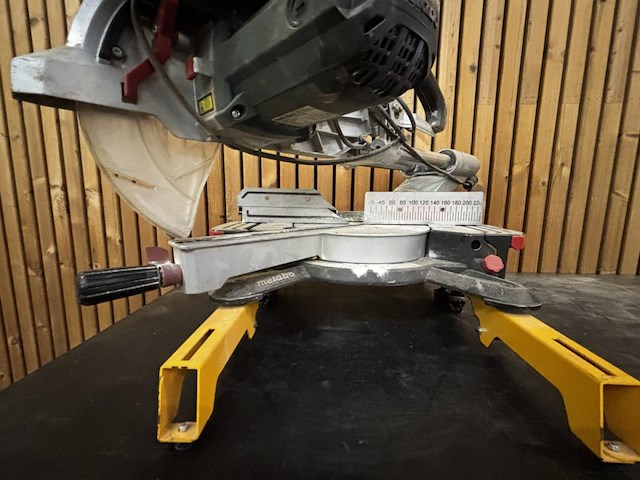 Verstekzaag metabo - afbeelding 3 van  7