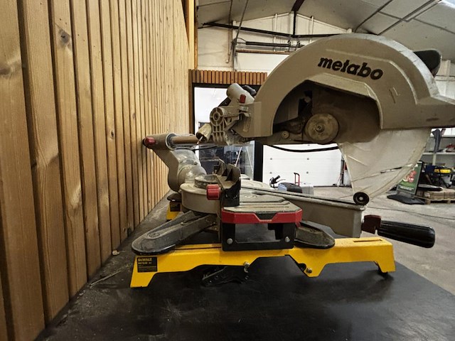Verstekzaag metabo - afbeelding 4 van  7