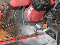 Verstekzaag skil 220v - afbeelding 3 van  9