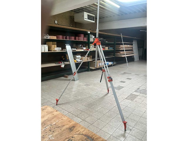 Verstelbaar 3-pikkel statief - afbeelding 3 van  4