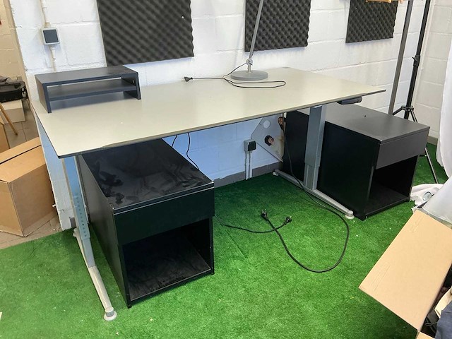 Verstelbare bureautafel (2x) - afbeelding 2 van  8
