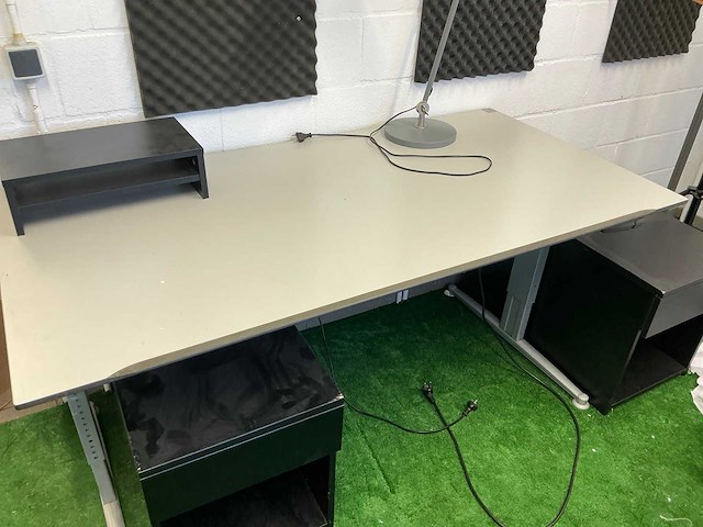 Verstelbare bureautafel (2x) - afbeelding 3 van  8