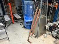 Verstelbare leuninghouder (10x) - afbeelding 1 van  4