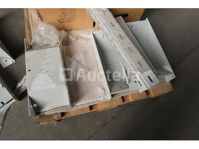 Verstelbare metalen console - afbeelding 3 van  5