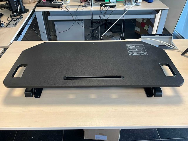 Verstelbare monitorstandaard (8x) - afbeelding 1 van  4