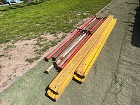 Verstelbare schroefstempels met 4 doka balken - afbeelding 4 van  4