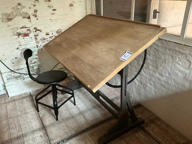 Verstelbare tekentafel - afbeelding 1 van  6