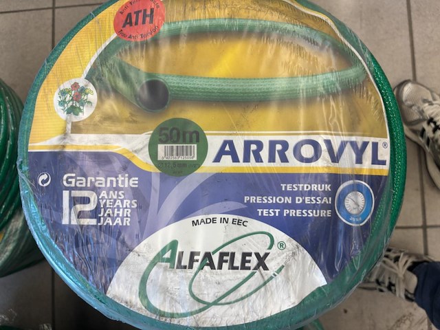 Versterkte pvc slang - afbeelding 2 van  2
