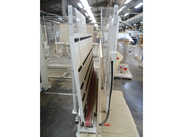 Verticale cnc scm - afbeelding 9 van  12